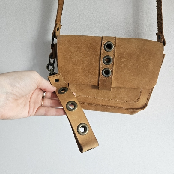 Handmade Tan Lather Crossbody Mini Bag - Picture 2 of 7